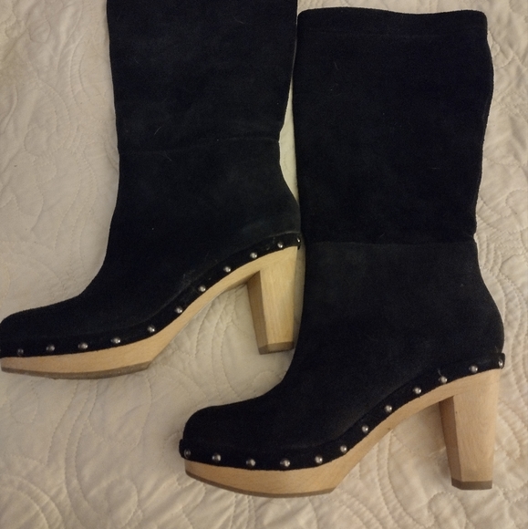 Banana Republic Suede Boots - Picture 1 of 6